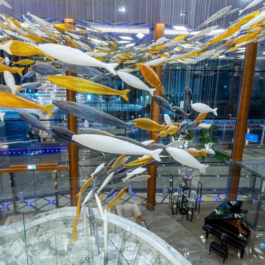 The Bentley Luxury Hotel & Suites Doha Exterior foto The interior of the terminal